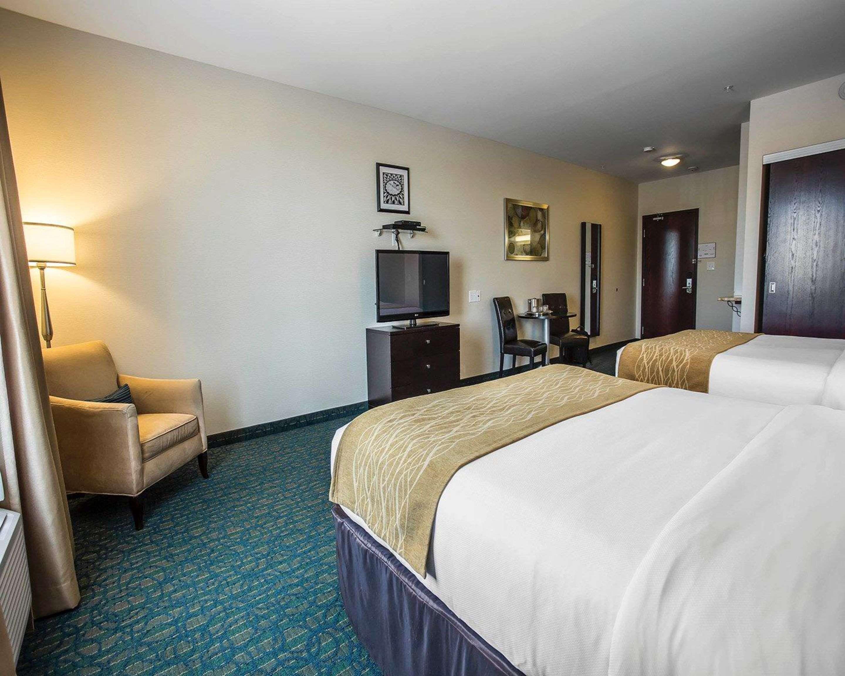 Comfort Hotel Bayer'S Lake Halifax Exterior photo