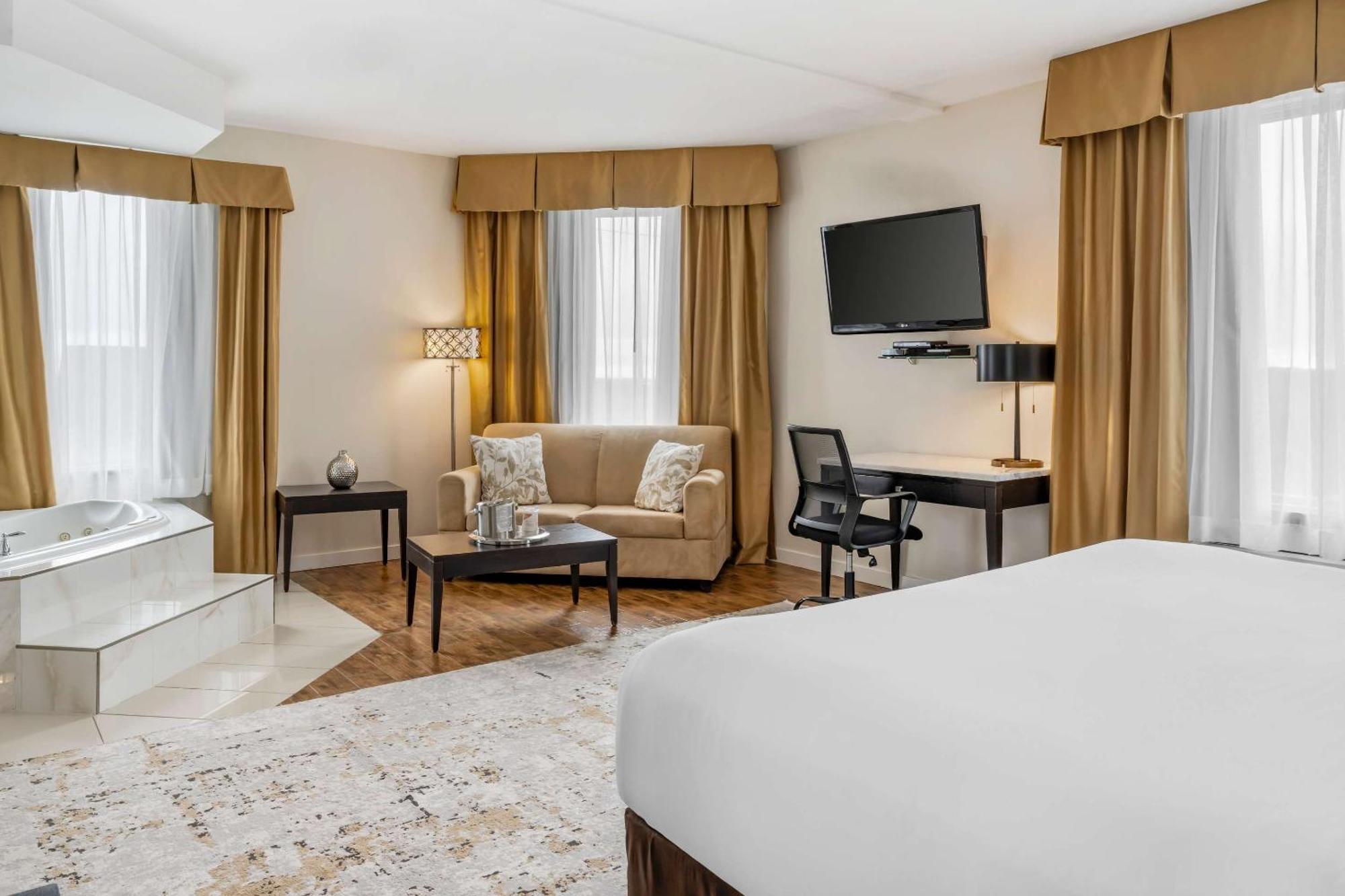 Comfort Hotel Bayer'S Lake Halifax Exterior photo