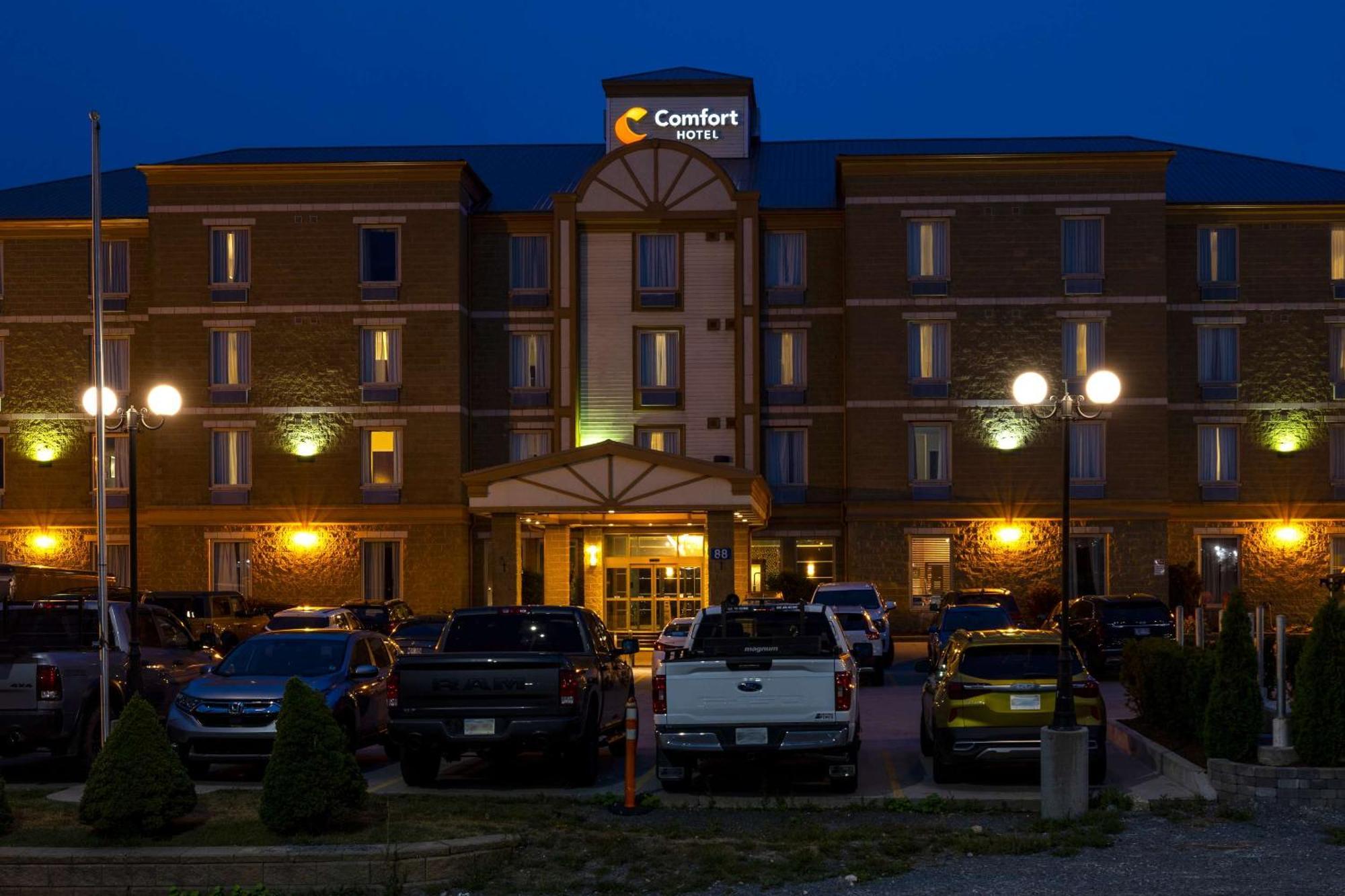 Comfort Hotel Bayer'S Lake Halifax Exterior photo