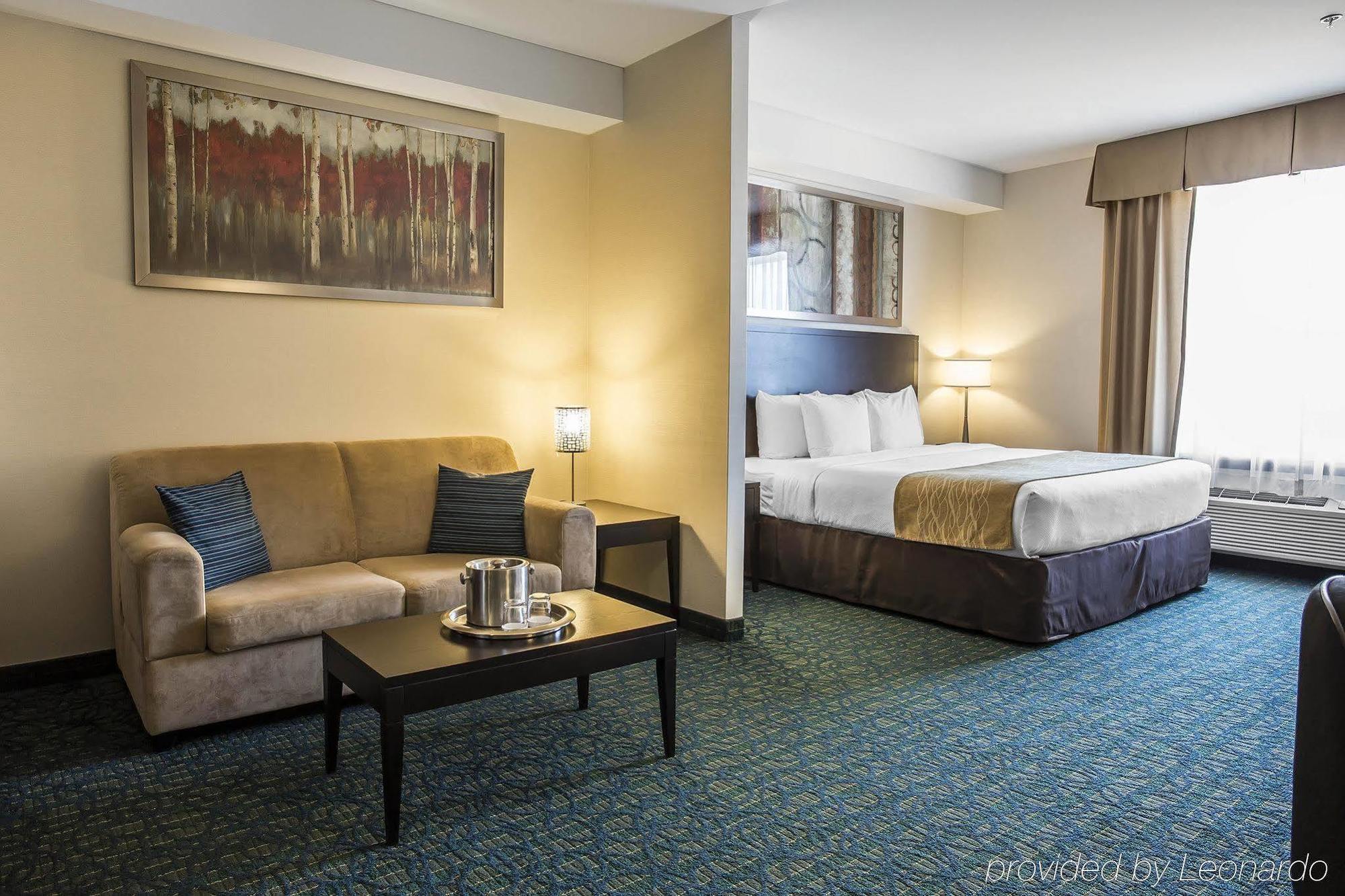 Comfort Hotel Bayer'S Lake Halifax Exterior photo